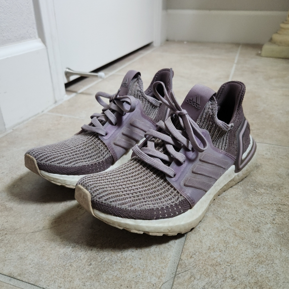 🌸 Adidas | UltraBoost 19, Soft Vision, Sz 6.5